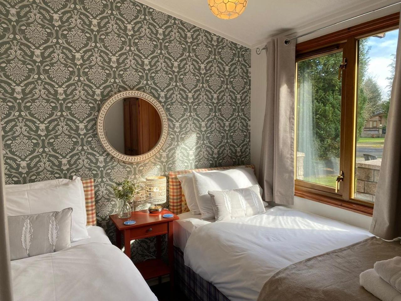 Walled Garden Lodges Loch Lomond Balloch Kültér fotó